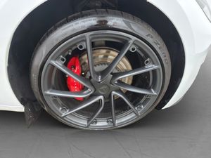 Tesla Model 3 bild 32
