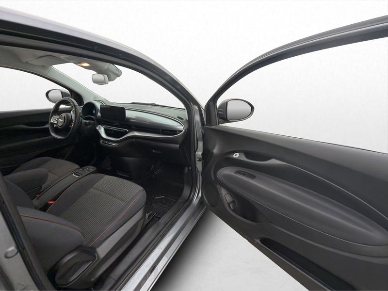 Fiat 500e bild 13