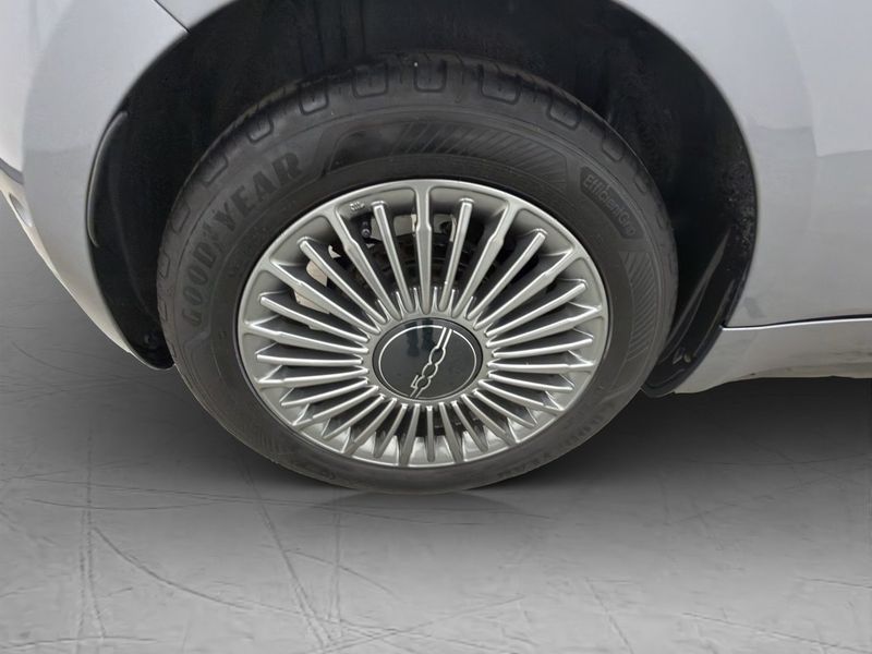 Fiat 500e bild 34