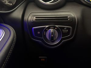 Mercedes GLC300 bild 26
