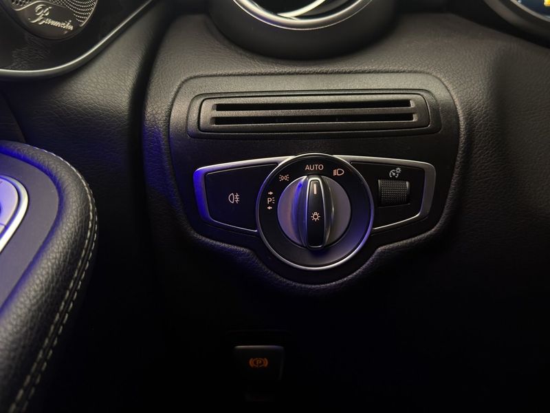 Mercedes GLC300 bild 26