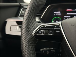 Audi Q8 bild 32