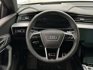 Audi Q8 bild 12