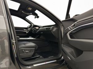 Audi Q8 bild 14