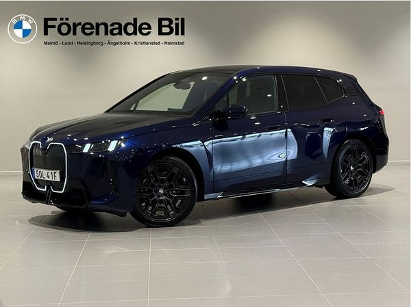 BMW iX xDrive60 Supercharged Innovation Drag B&W Head-up - 2026