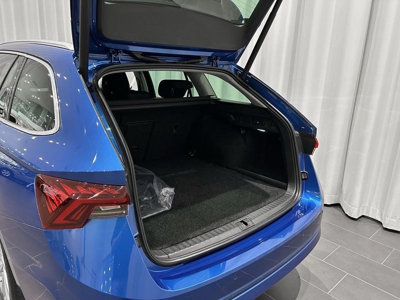 Skoda Octavia bild 4