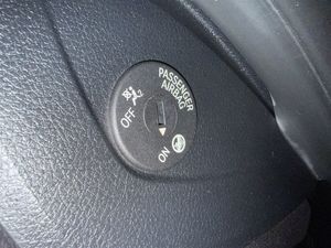 BMW 320 bild 10