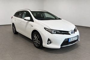 Toyota Auris bild 2