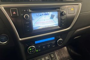 Toyota Auris bild 12