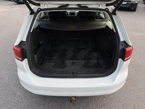 Volkswagen Passat bild 18