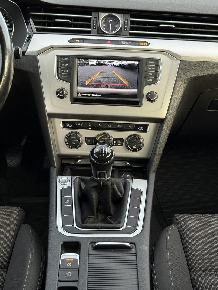 Volkswagen Passat bild 22