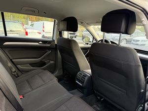 Volkswagen Passat bild 16