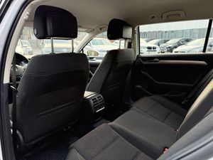 Volkswagen Passat bild 15