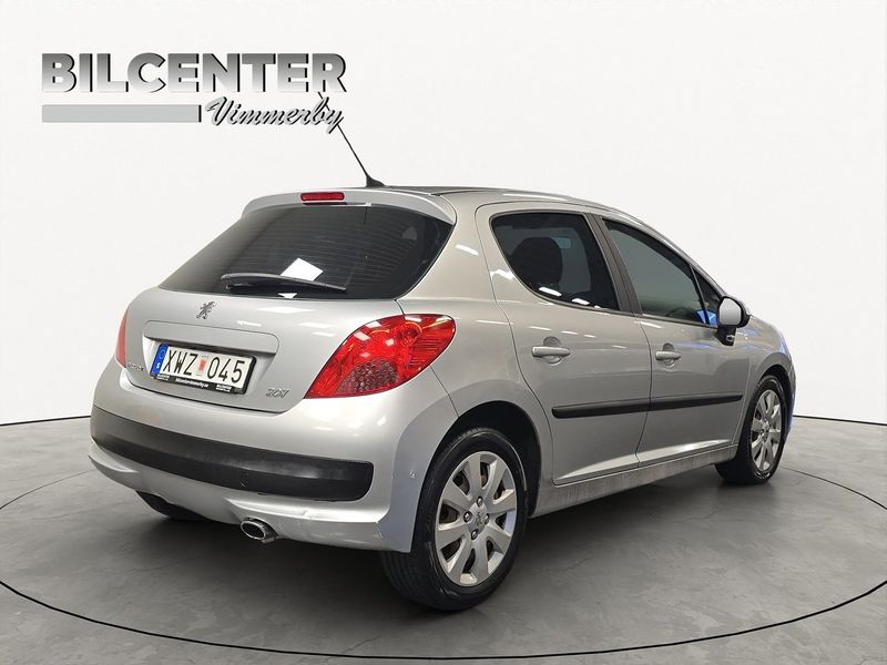 Peugeot 207 bild 6