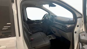 Ford Tourneo Custom bild 3