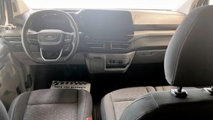 Ford Tourneo Custom bild 4