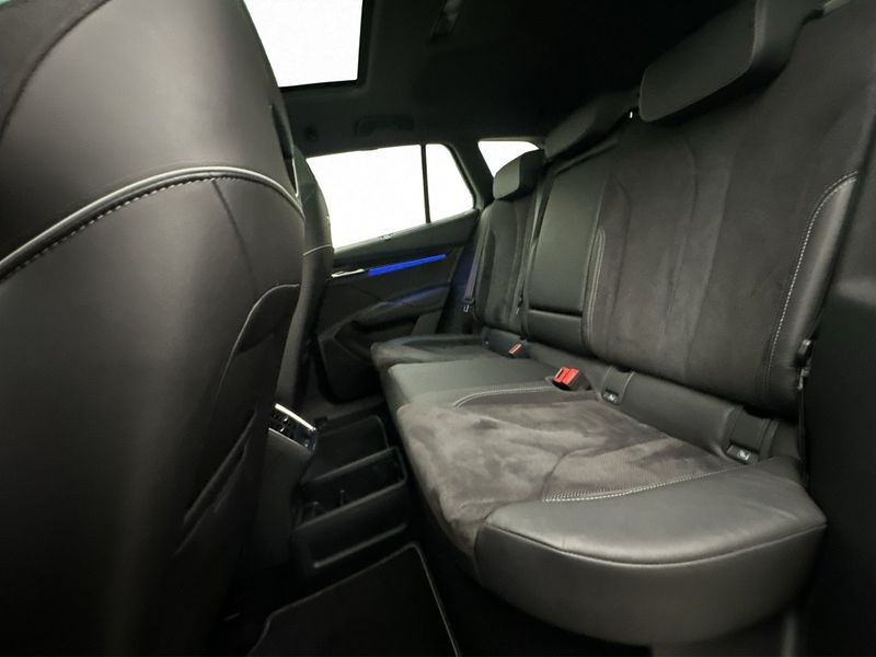 Skoda Enyaq bild 17