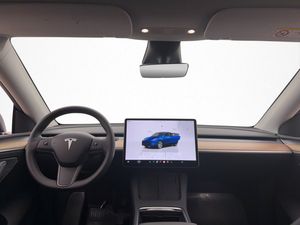 Tesla Model Y bild 16