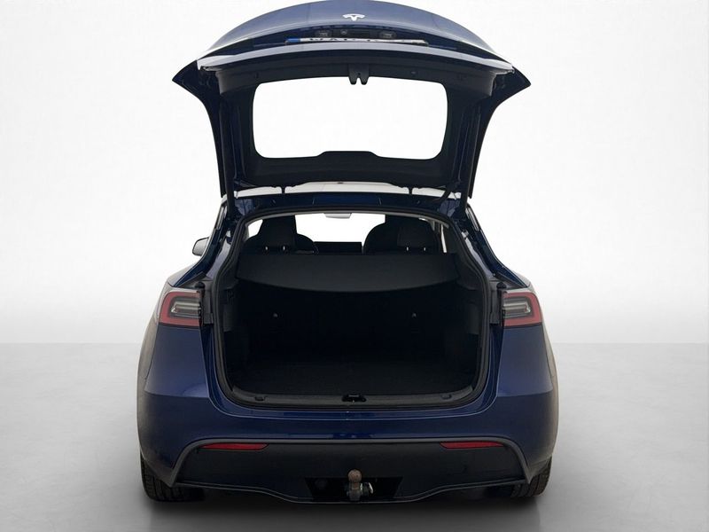 Tesla Model Y bild 11
