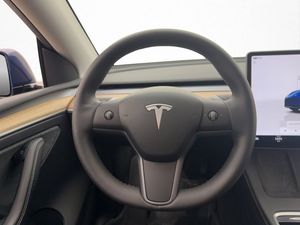 Tesla Model Y bild 29