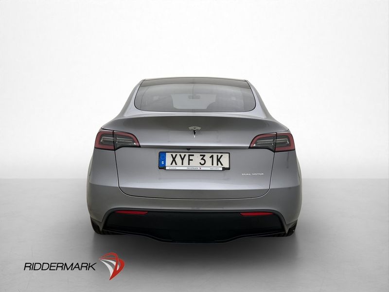 Tesla Model Y bild 8