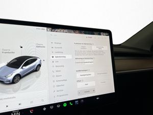 Tesla Model Y bild 25