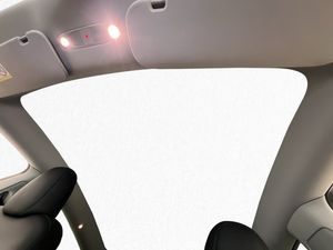 Tesla Model Y bild 17