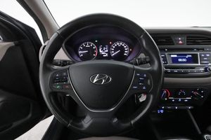 Hyundai i20 bild 14
