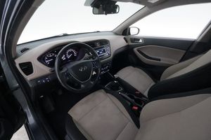Hyundai i20 bild 11