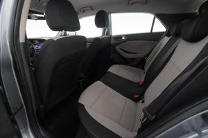 Hyundai i20 bild 18