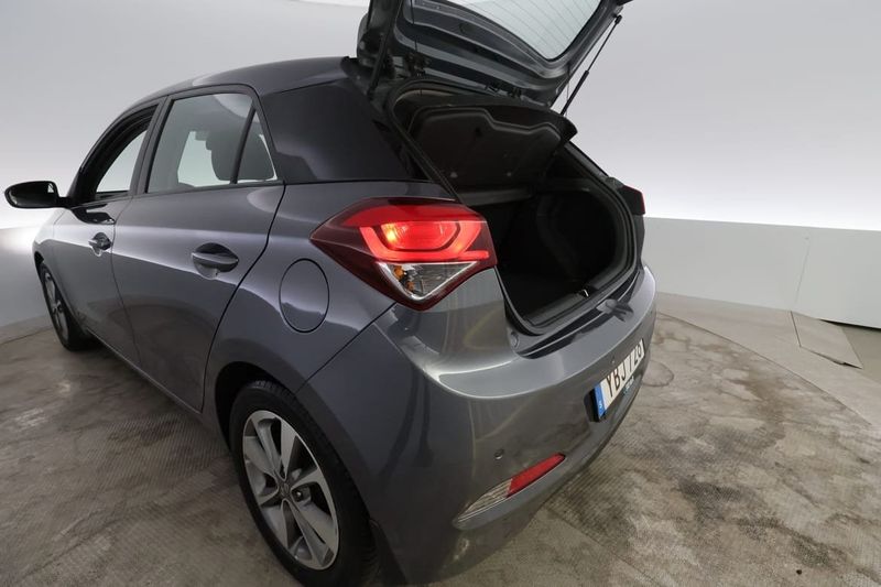 Hyundai i20 bild 7