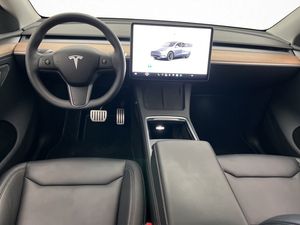 Tesla Model Y bild 16