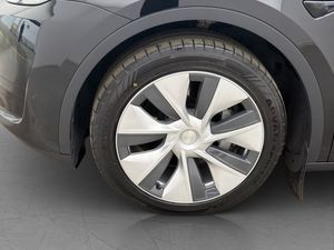 Tesla Model Y bild 30
