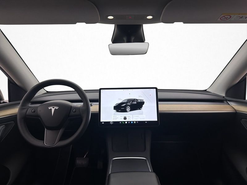 Tesla Model Y bild 15