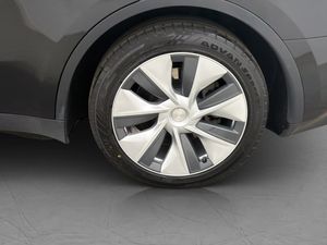 Tesla Model Y bild 31