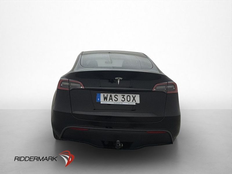Tesla Model Y bild 8