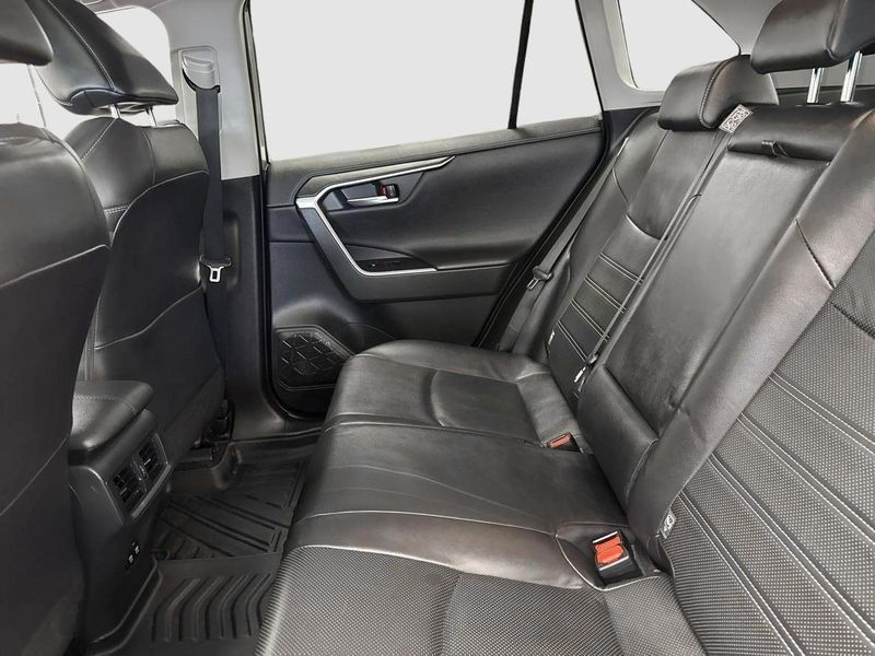 Toyota RAV4 bild 12