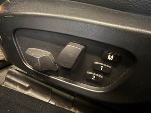 BMW 330 bild 7