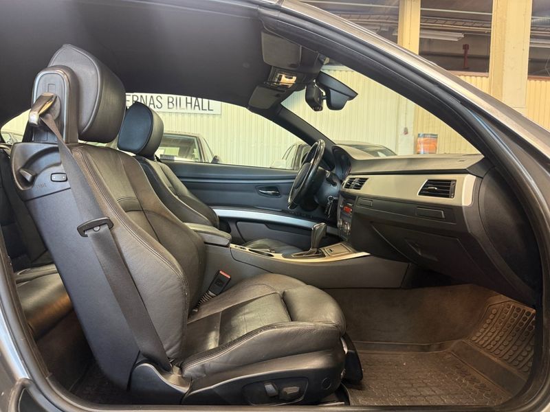 BMW 330 bild 12