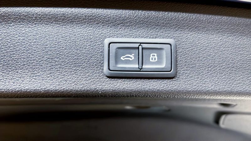 Audi Q3 bild 14