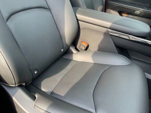Mazda CX-6e bild 20