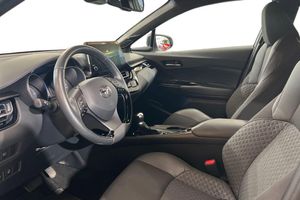 Toyota C-HR bild 26