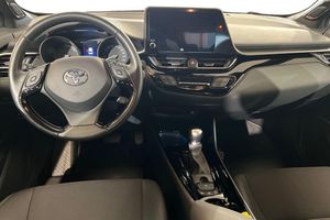 Toyota C-HR bild 18