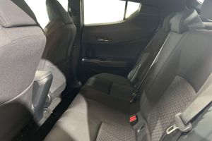 Toyota C-HR bild 23