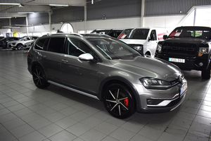 Volkswagen Golf bild 1
