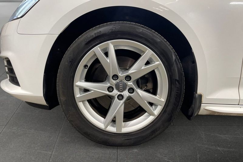 Audi A4 bild 16