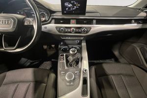 Audi A4 bild 12