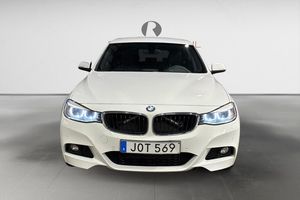 BMW 320 bild 10
