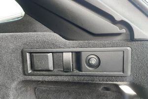 BMW 330 bild 18