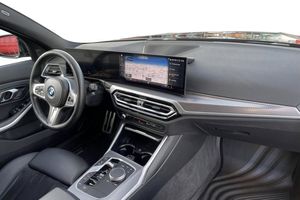 BMW 330 bild 16